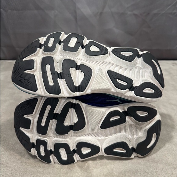 Hoka Gaviota 5 Women's Sneakers - Picture 10 of 12